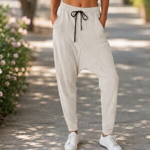 NostraSantissima Tapered Drop Crotch Pants Womens XS White Fleece High Waisted